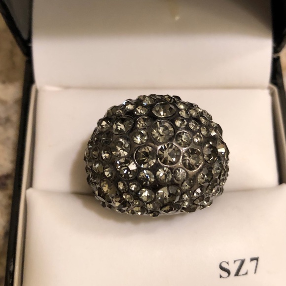Crystal dome ring - Picture 2 of 6